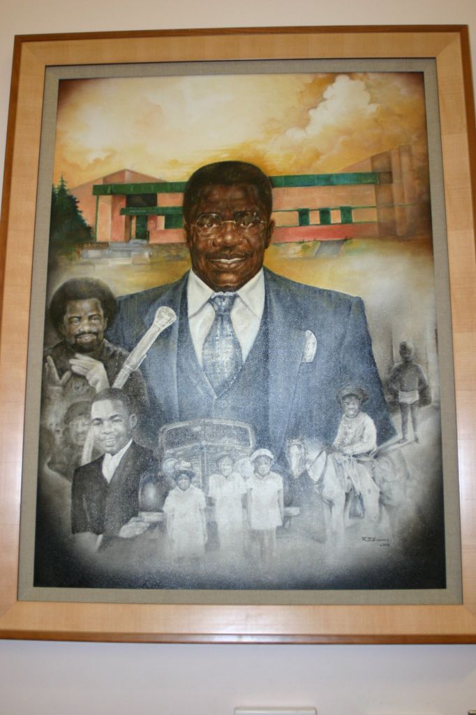 Go to the Portrait of Hiawatha Davis page